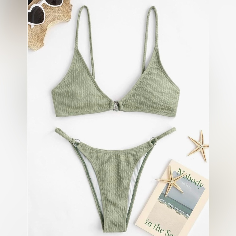 Zaful Green Ribbed Bikini Set with Adjustable Straps